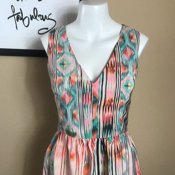 Parker Dresses & Skirts - C6 Parker 100% Silk Floral Dress S but fits like 6